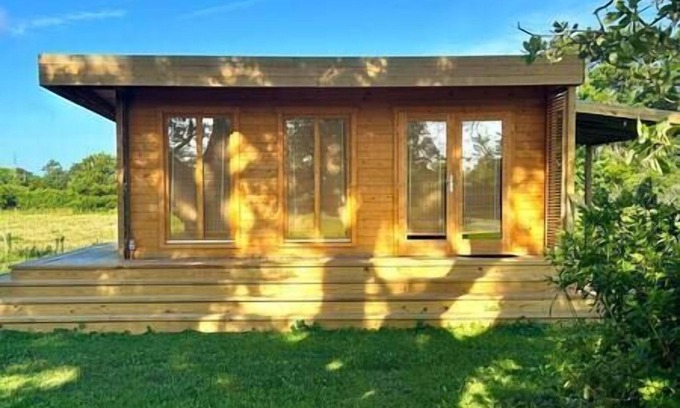 Smyrna Cabin | Tranquil Modern Farm Cabin