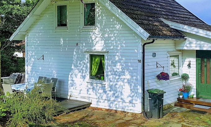 Teigland House | Tranquil Retreat in Moster-By Traum