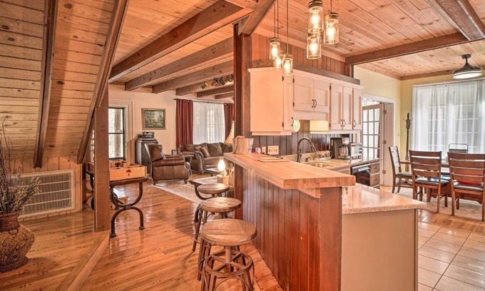 Carson Springs House | Tranquil Smoky Mountain Cabin with Porch and Fire Pit