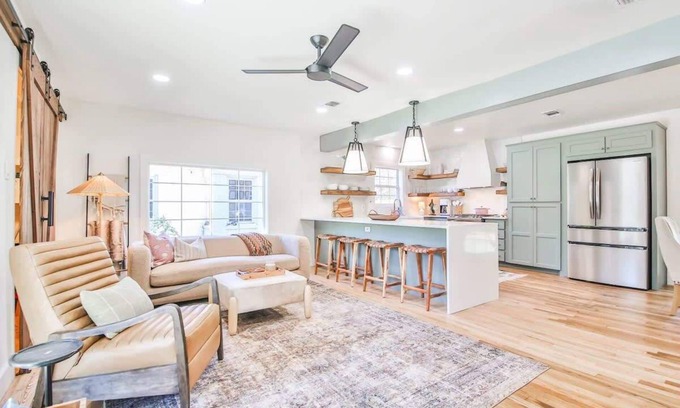 Tech Terrace House | Tranquil Terrace - 2BR 2BA - Walk to Tech