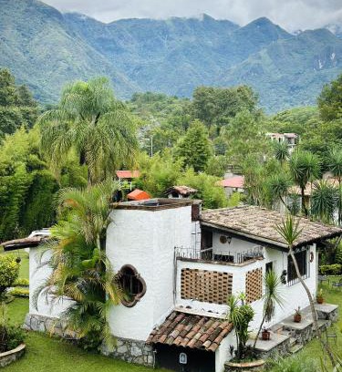 Ixhuatlancillo Ski Chalet | Tranquila cabaña con arroyo a orillas de Orizaba