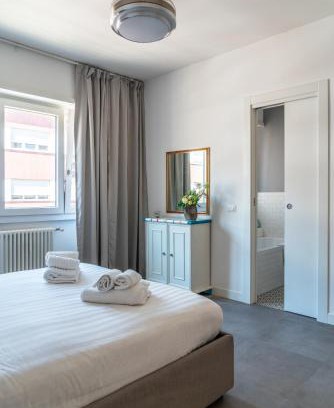 Gianicolense Apartment | Trastevere Station Apartment View