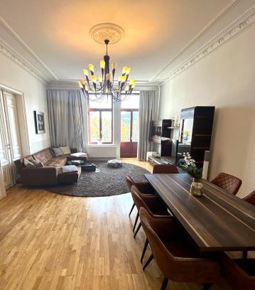 Mitte Apartment | *Traumhafte City-Wohnung/120qm/4-Räume*
