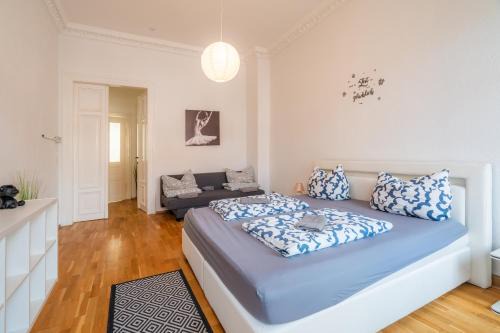 Gohlis-Sud Apartment | traumhafte Jugendstilwohnung in zentraler Lage am Zoo