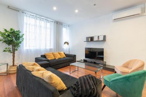 Sant Francesc Apartment | Travel Habitat Teatro Principal