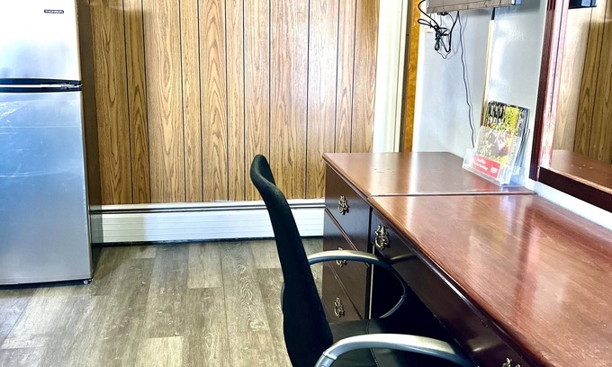 Olney Hotel | Traveler's Inn Motel