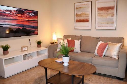 Eagle Pass Apartment | Traveler's Oasis #6