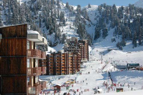 Macot-la-Plagne Apartment | travelski home select - Résidence Les Glaciers