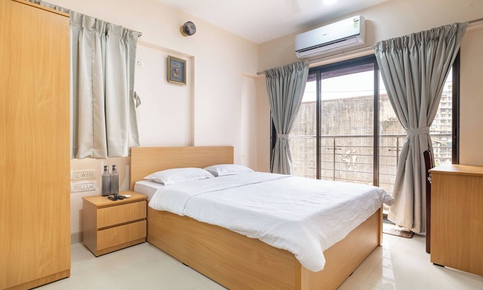 Sant Dnyaneshwar Nagar Apartment | Treat Homes Service Apartment in BKC Sindhuratna 701