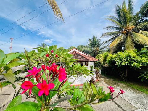 Medaketiya Villa | Treat Villa with AC - Tangalle