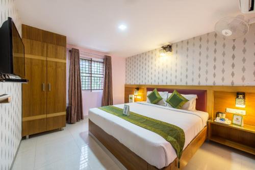 Jayanagar Hotel | Treebo Akshaya Lalbagh Inn