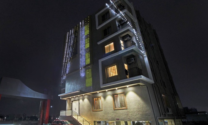 Phase 1 House | Treebo Royal Imperio, Hinjewadi