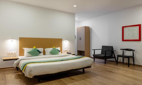 Perambur Purasavakam Hotel | Treebo Treetops Inn - Anna Nagar