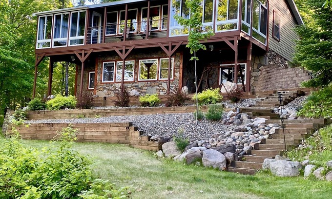 Emily House | Treetop Lake House on Private Wooded Acreage on the Lovely Lake Mary