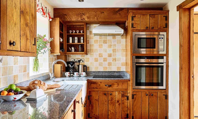 Brecon House | Trefaen Cottage, Trefaen Cottage in the Brecon Beacons
