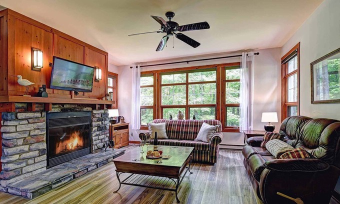 Tremblant-Les-Eaux Condo | Tremblant Les Eaux D - Mont-Tremblant