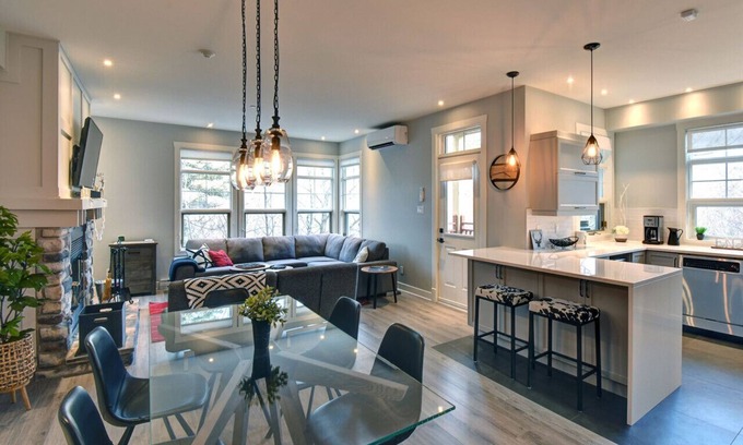 Tremblant-Les-Eaux Apartment | Tremblant Prestige - Les Eaux 207-2