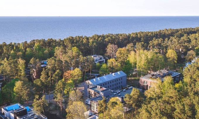 Jurmala Apartment | Trendy beach-front 1-bedroom apartment in Dzintari