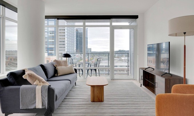 Northwest Bellevue Apartment | Trendy Bellevue 2BR w/ Gym, W/D & Roof, near Downtown Park, by Blueground