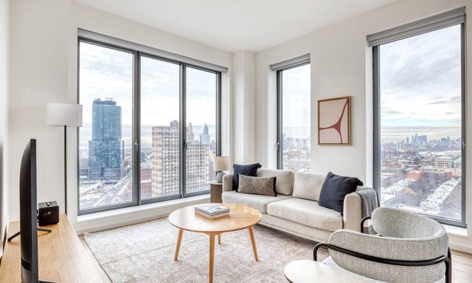 Clinton Hill Apartment | Trendy Clinton Hill 2BR w/Gym, Pool & W/D, nr Barclays, by Blueground