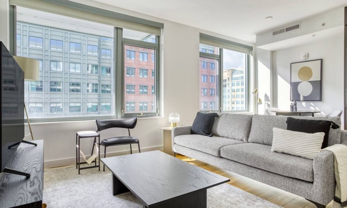 Navy Yard Apartment | Trendy Navy Yard 1BR w/Gym & W/D, steps from Nats Park, by Blueground