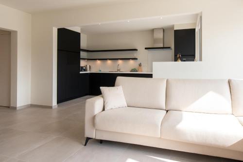 Mariakerke Apartment | Trendy Seaside Appartement