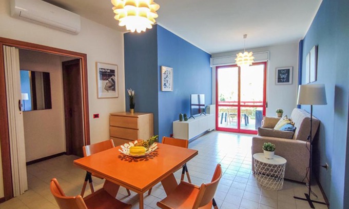 Villa Rosa Apartment | Trilocale Filzi Vista Mare - InVacanza