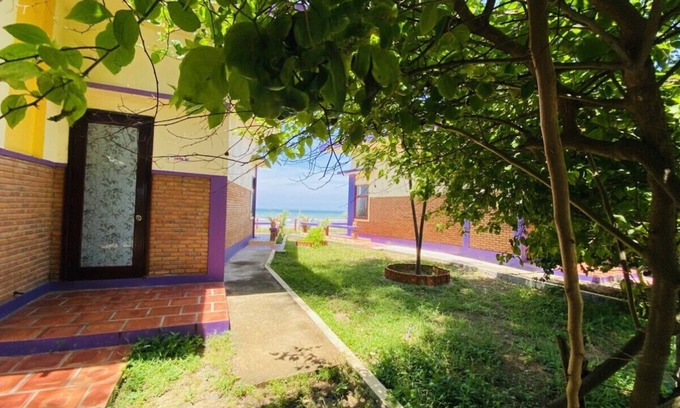 Tuy Phong Bed & Breakfast | TRINITAS DU PARC - Hotels & Resorts