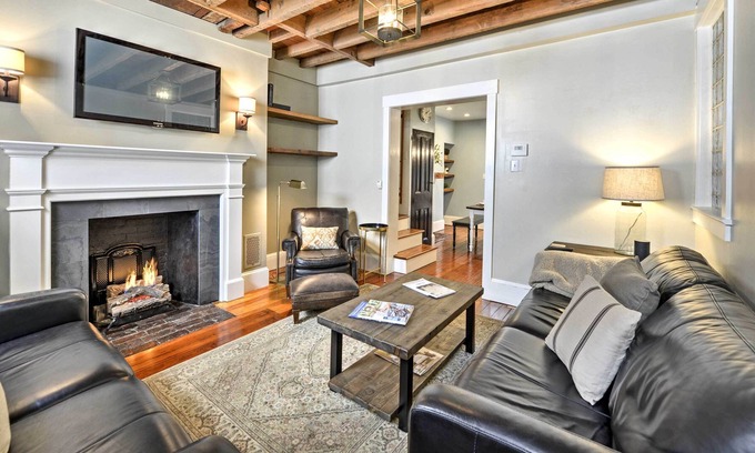 Gayborhood House | Trinity Home in Center City with Free Parking!
