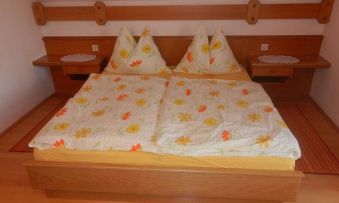 Edlbach Other | Triple room with shower, WC - Pension Moosgierler