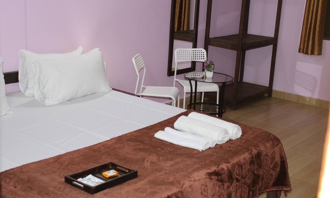 Gauravaddo Villa | TriSam Villa - Stylish Homestay - 5 mins from the beach