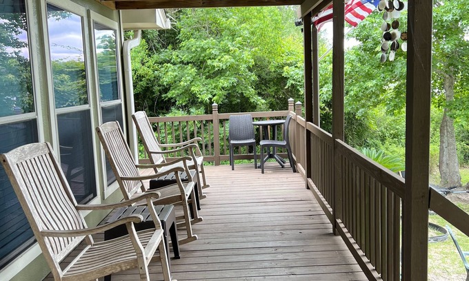 Hillister House | Tristan Lake House - A Little Piece of Heaven