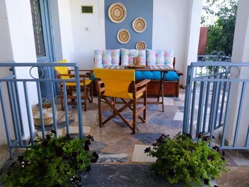 Troezen Apartment | TriΖin