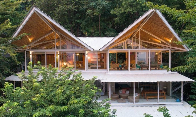Playa Santa Teresa Apartment | Tropical treetop ocean view