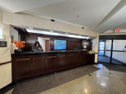 Troy Hotel | Troy Inn & Suites