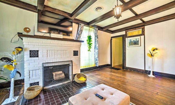 Newtonville House | Troy Townhome: 10 Mi to Downtown Albany!