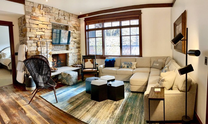 Empire Pass Condo | True Ski In/Ski Out Luxury Home, Empire Pass