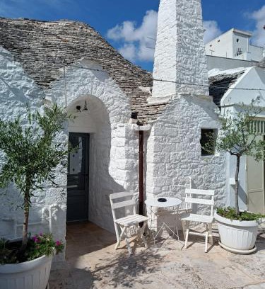 The Trulli of Alberobello House | Trulli D'Angiò