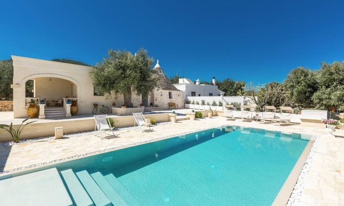 Fasano Villa | Trulli Ulivo di Puglia by BarbarHouse