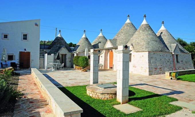 Locorotondo Villa | Trullo of the interpreter - Micele Holiday Houses