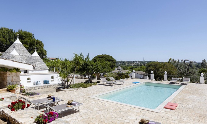 Ceglie Messapica Villa | Trullocinquepunte with private swimming pool