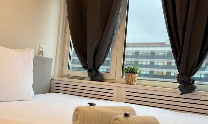 Municipality of Delft Bed & Breakfast | TU DELFT 7min>City-Long Stay-Delta West room 4