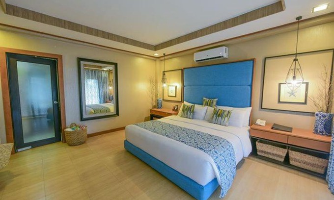 Caramoan Resort | Tugawe Cove Resort