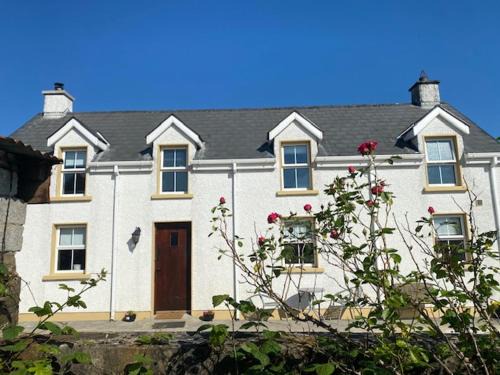 Lecemy House | Tully Cottage Donegal Town
