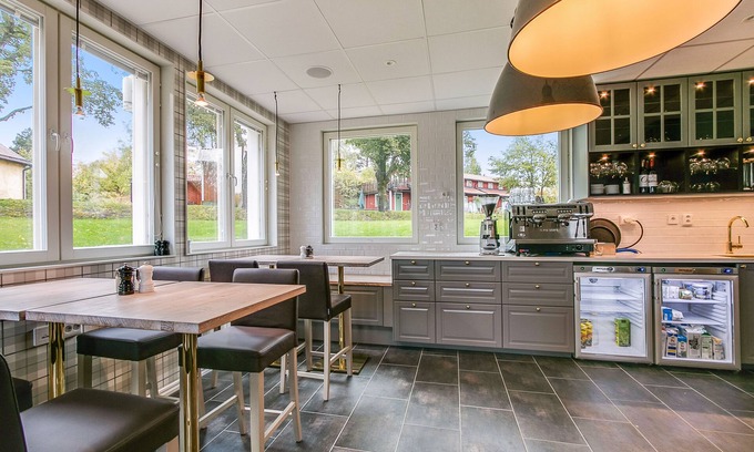 Nykvarn Hotel | Turinge Hotel