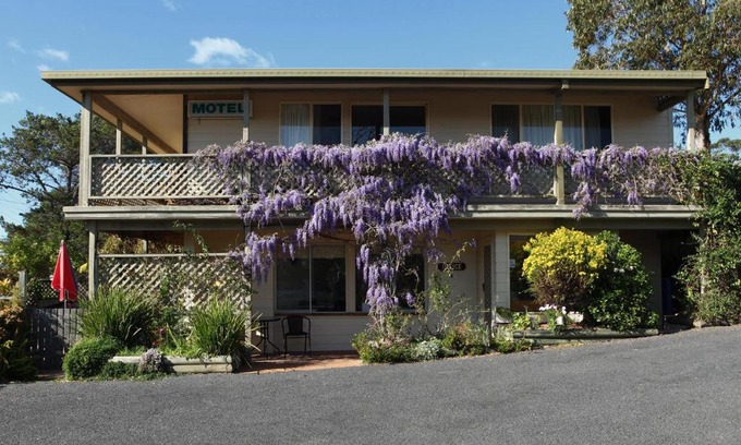 Tuross Head Hotel | Tuross Head Motel