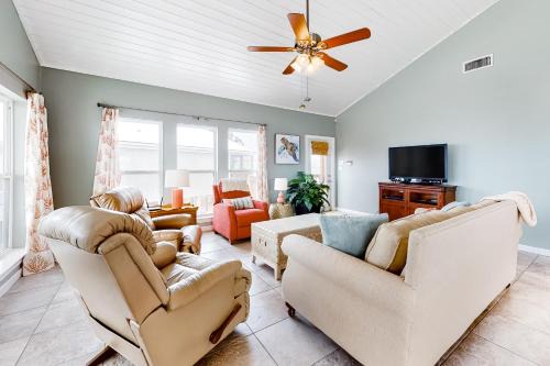 Dauphin Island House | Turtle Cove