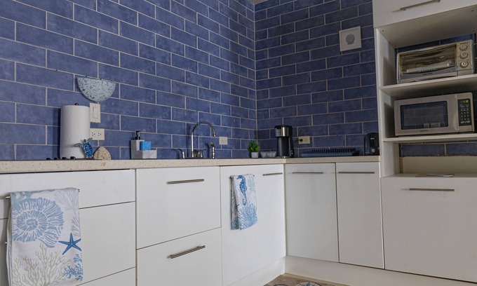 Maho Apartment | Turtle Den YOUR Maho Escape!