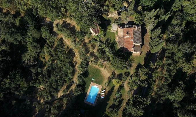 Neri Villa | Tuscan Countryside Paradise with Pool