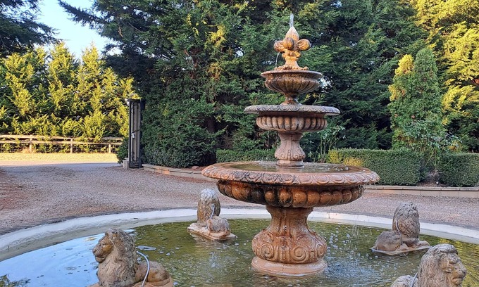 Wallan Apartment | Tuscan Getaway in Hidden Valley